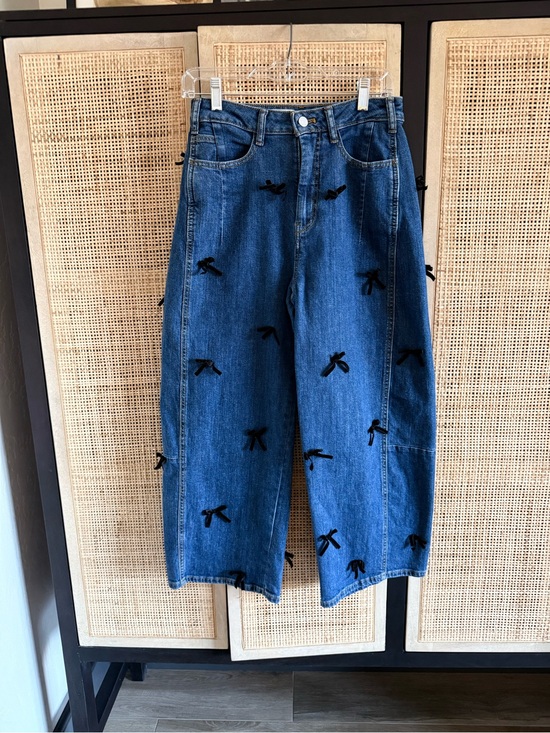 Pilcro Denim - Pilcro Blue Barrel Jeans with Black Bows